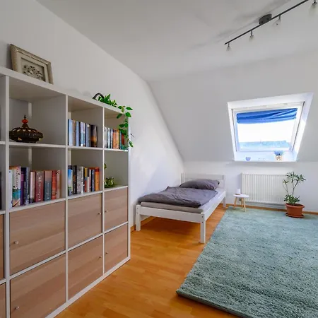 Stilvolles Haus In Laatzen Nahe Messe Id-47 Otel *
